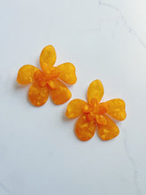 Load image into Gallery viewer, Bloom Floral Earrings