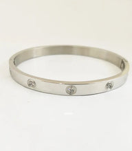 Load image into Gallery viewer, Prive Bangle Bracelets (2 Colors)
