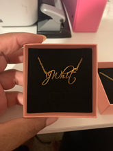 Load image into Gallery viewer, Signature